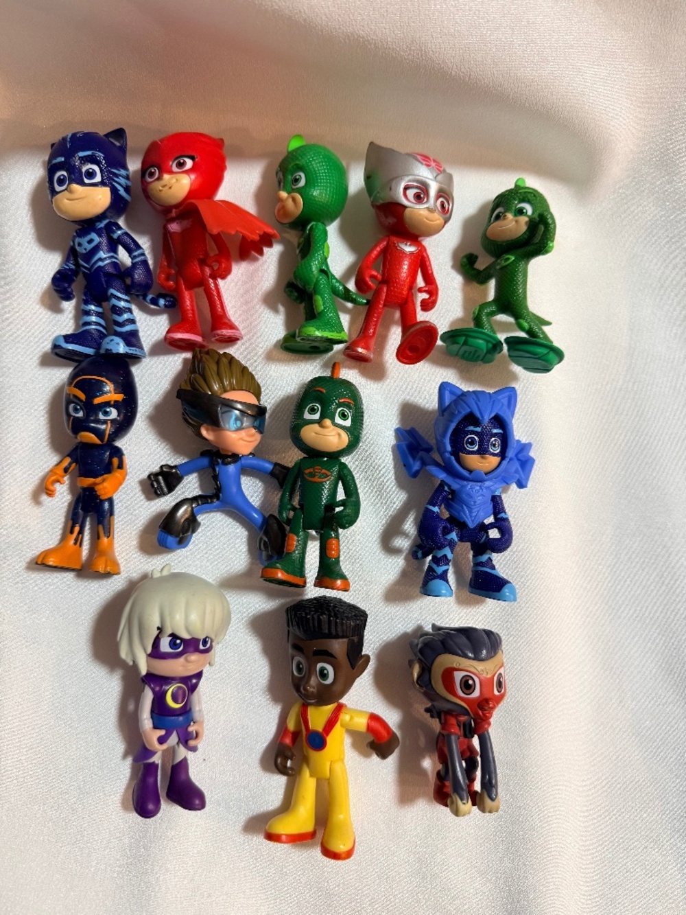 PJ Masks Action Figure Lot of 11 Catboy Owlette Gekko Disney Junior Toys